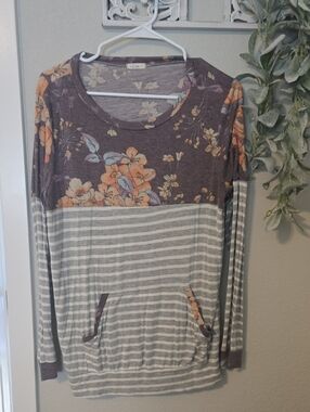 Floral & Stripe Long Sleeve Pullover Top - Purple/Gray